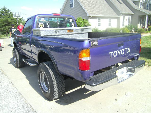 Toyota Tacoma 1997 photo 15