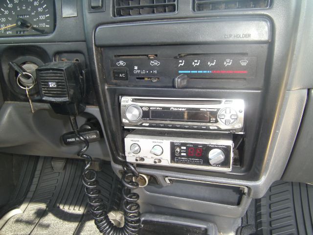 Toyota Tacoma 1997 photo 5