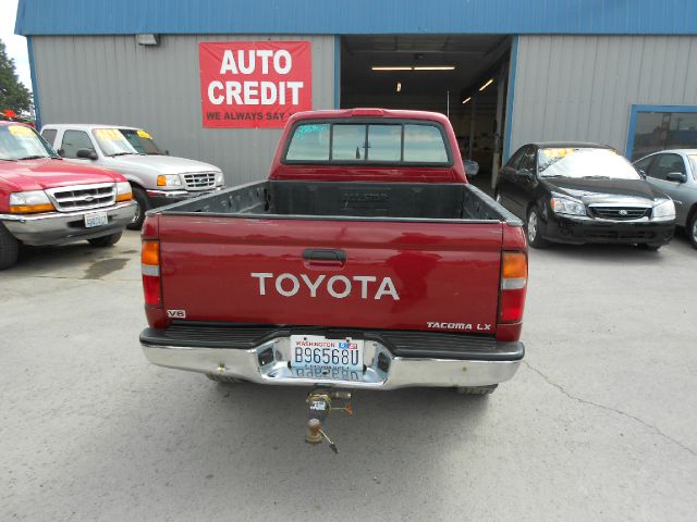 Toyota Tacoma 1997 photo 8