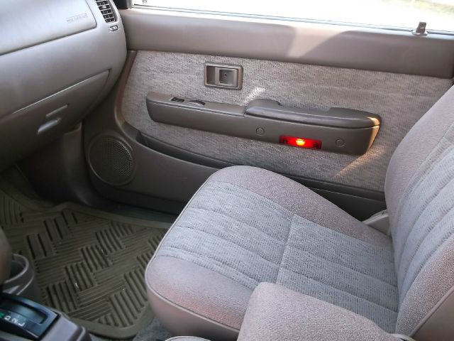 Toyota Tacoma 1998 photo 12