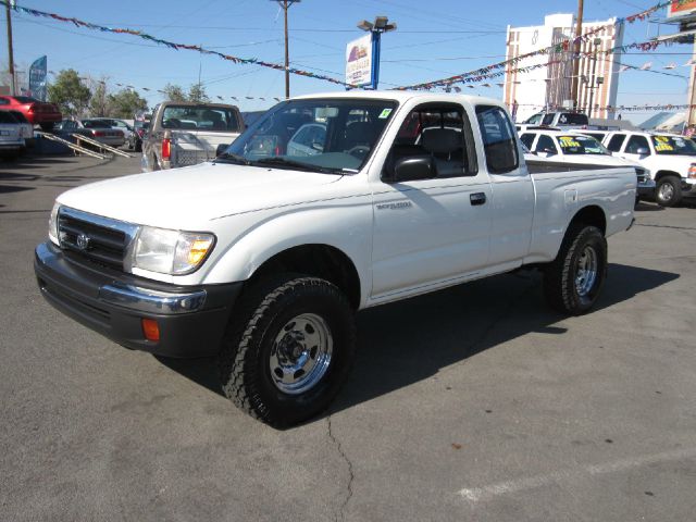 Toyota Tacoma 1998 photo 2