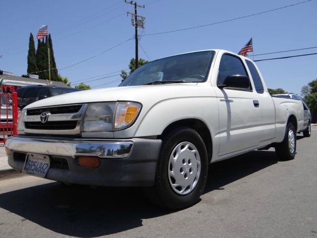 Toyota Tacoma 1998 photo 3