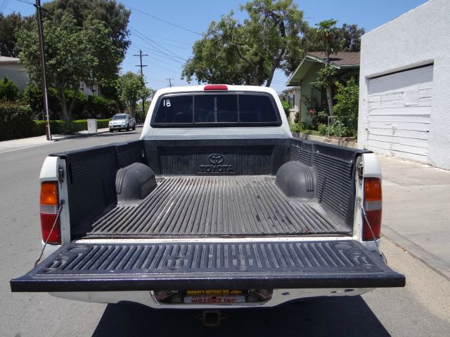 Toyota Tacoma 1998 photo 4