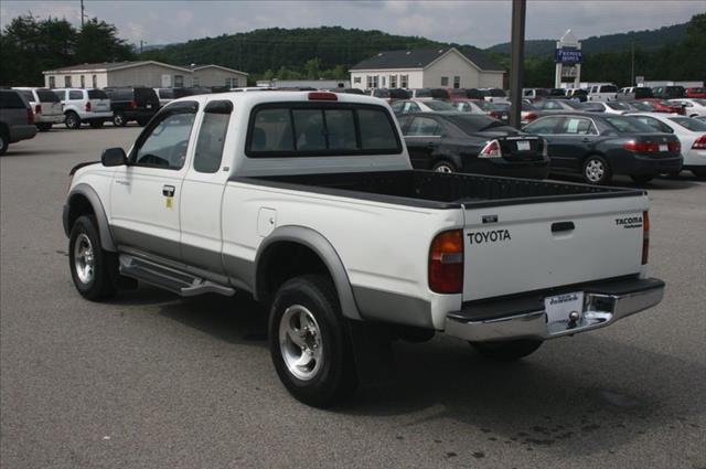 Toyota Tacoma 1998 photo 1