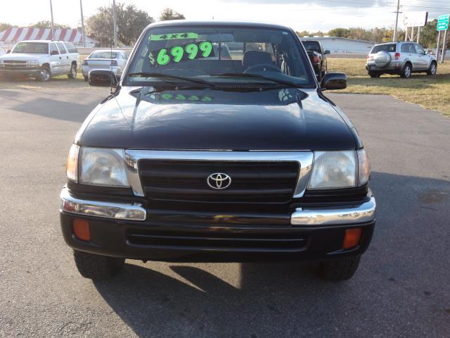 Toyota Tacoma 1998 photo 3