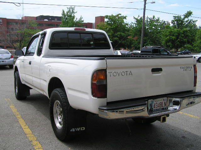 Toyota Tacoma 1999 photo 4