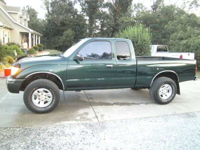 Toyota Tacoma 1999 photo 2