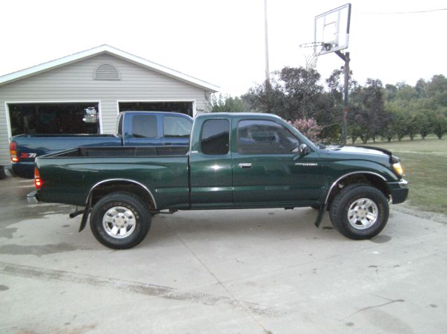 Toyota Tacoma 1999 photo 3