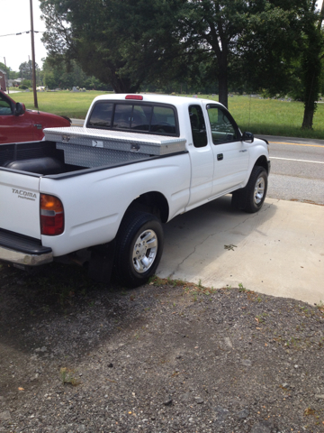 Toyota Tacoma 1999 photo 3