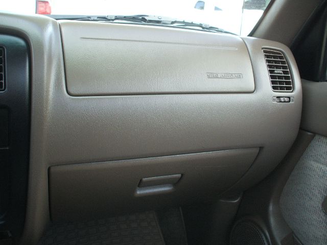 Toyota Tacoma 1999 photo 6