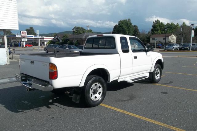 Toyota Tacoma 1999 photo 3