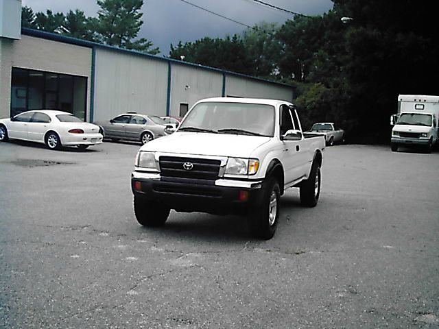 Toyota Tacoma 1999 photo 3