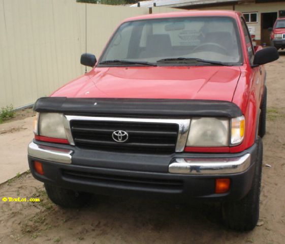 Toyota Tacoma 4WD 4dr AT Pickup Truck