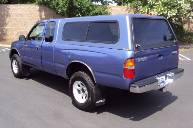 Toyota Tacoma 1999 photo 3