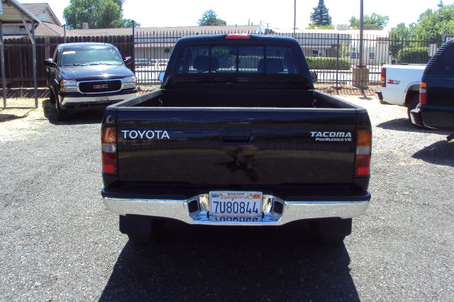 Toyota Tacoma 1999 photo 2