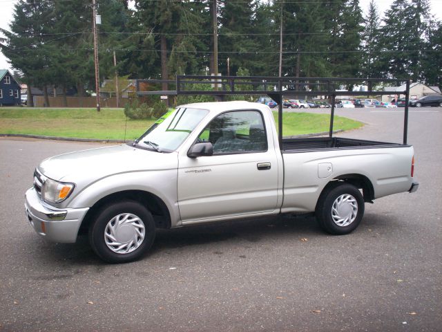 Toyota Tacoma 2000 photo 1