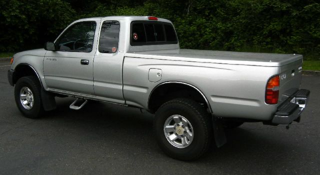 Toyota Tacoma 2000 photo 7