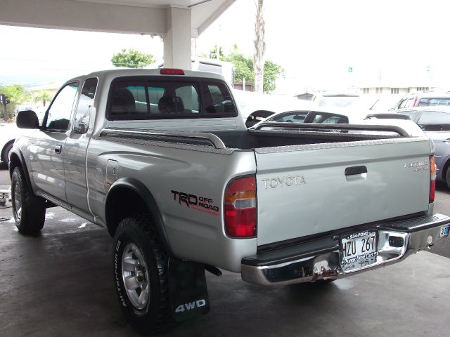 Toyota Tacoma 2000 photo 4