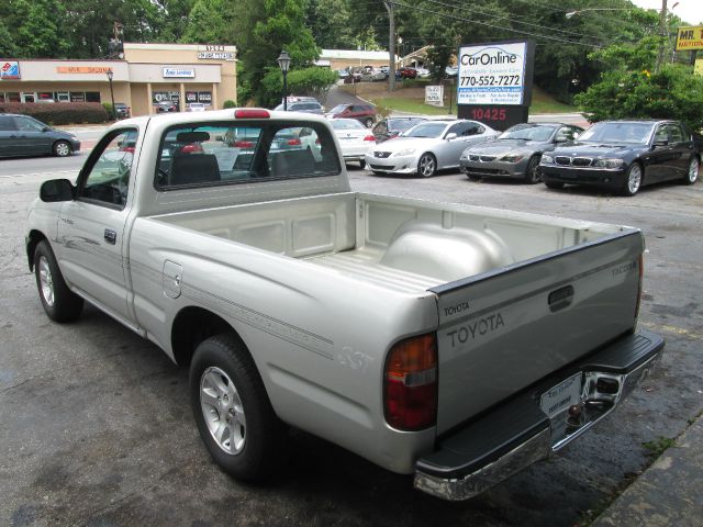 Toyota Tacoma 2000 photo 3