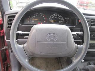 Toyota Tacoma 2000 photo 1