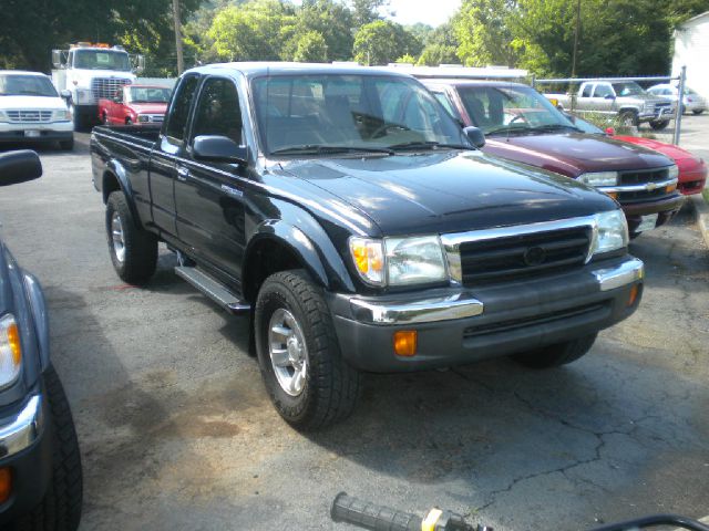 Toyota Tacoma 1.8T Quatt-sunroof-leather Pickup Truck