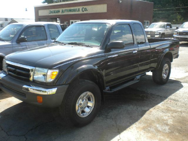 Toyota Tacoma 2000 photo 3