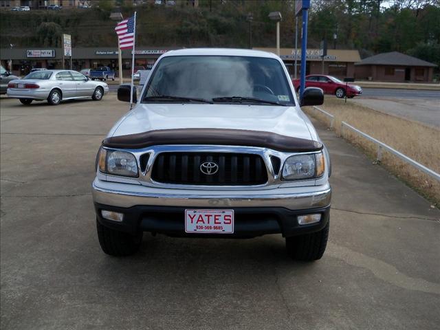 Toyota Tacoma 2001 photo 2