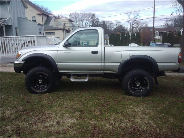 Toyota Tacoma 2001 photo 1