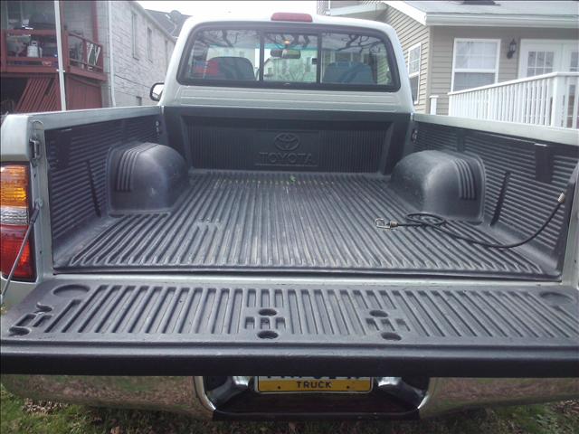 Toyota Tacoma 2001 photo 4