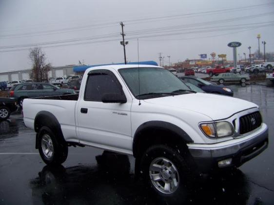 Toyota Tacoma 2001 photo 2