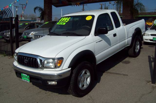 Toyota Tacoma 2001 photo 2