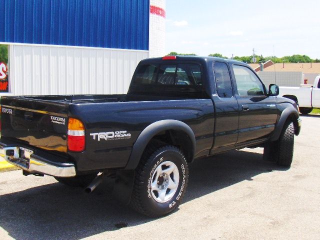 Toyota Tacoma 2001 photo 2