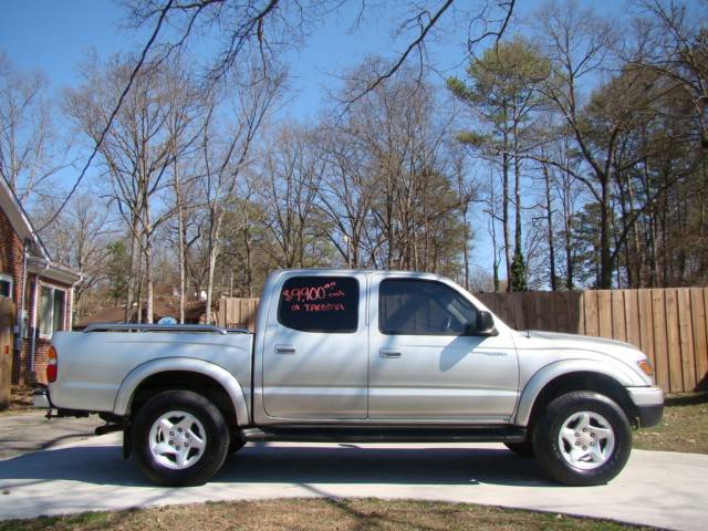 Toyota Tacoma 2001 photo 2