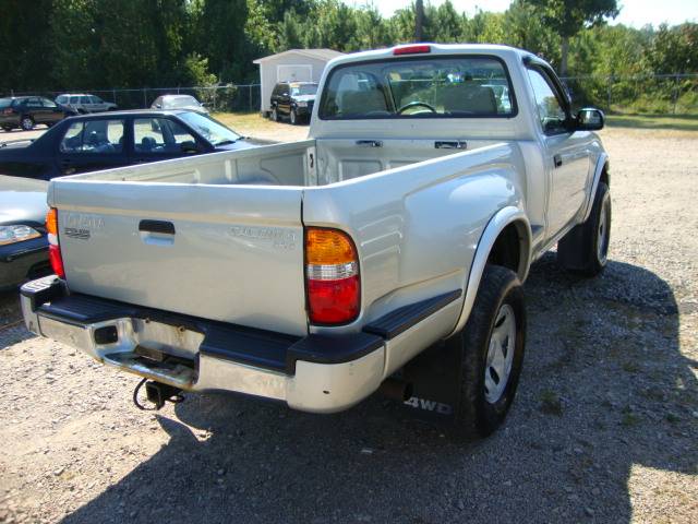 Toyota Tacoma 2001 photo 3