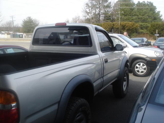 Toyota Tacoma 2001 photo 2