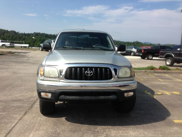 Toyota Tacoma 2001 photo 2