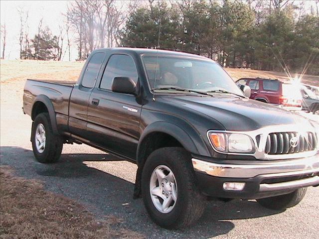 Toyota Tacoma 2001 photo 2