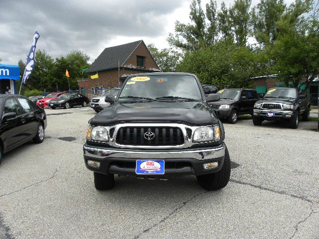 Toyota Tacoma AWD SL Pickup Truck