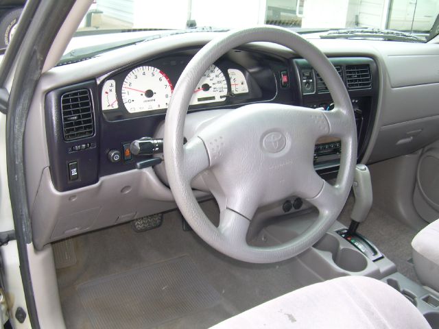 Toyota Tacoma 2001 photo 19