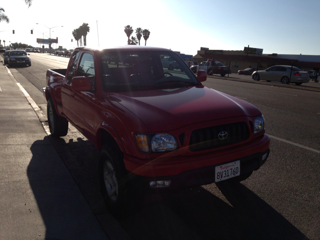 Toyota Tacoma 2001 photo 2