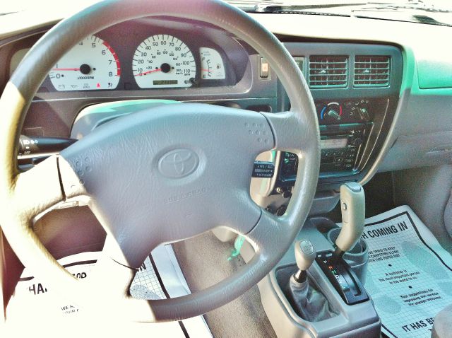 Toyota Tacoma 2001 photo 4