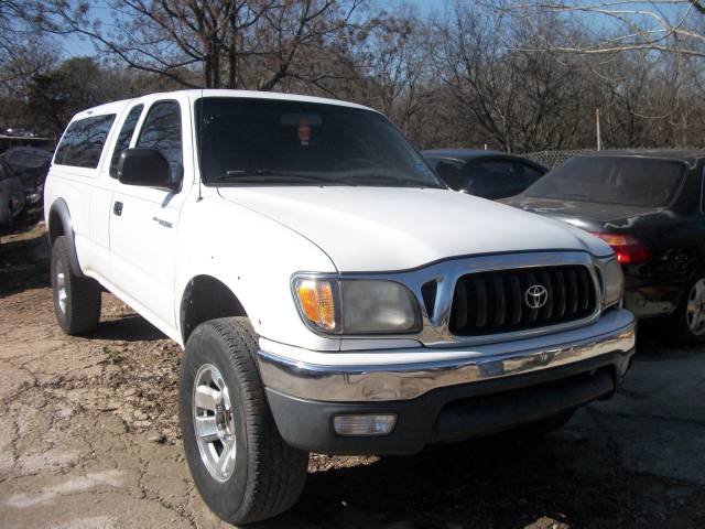 Toyota Tacoma XLT 2WD Pickup