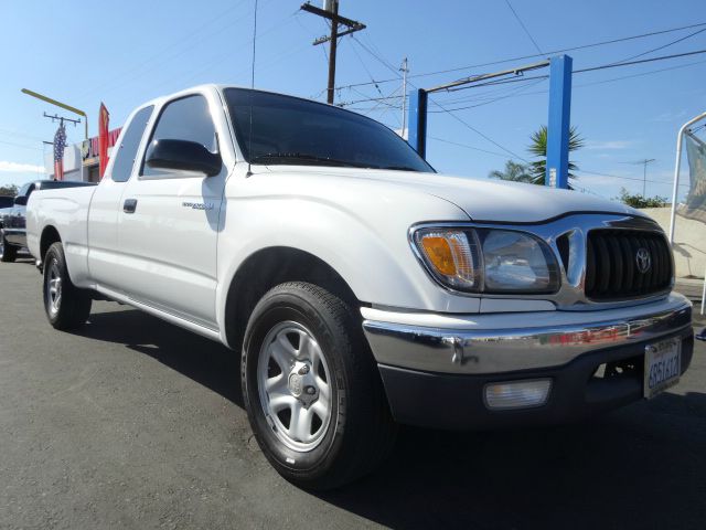 Toyota Tacoma 2001 photo 2