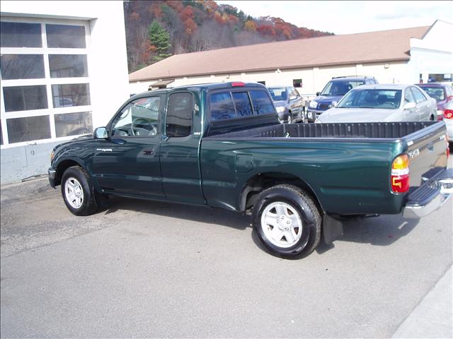 Toyota Tacoma Base Pickup