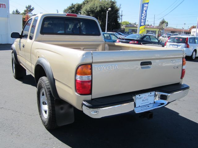 Toyota Tacoma 2002 photo 1