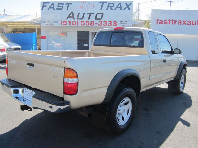 Toyota Tacoma 2002 photo 2