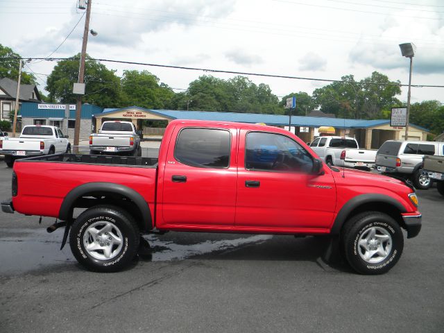 Toyota Tacoma 2002 photo 2