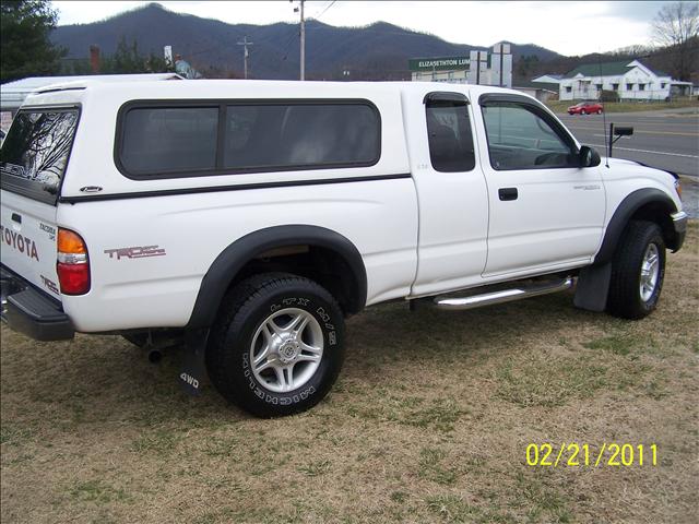 Toyota Tacoma 2002 photo 4