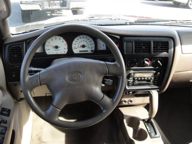 Toyota Tacoma 2002 photo 3