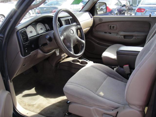 Toyota Tacoma 2002 photo 4